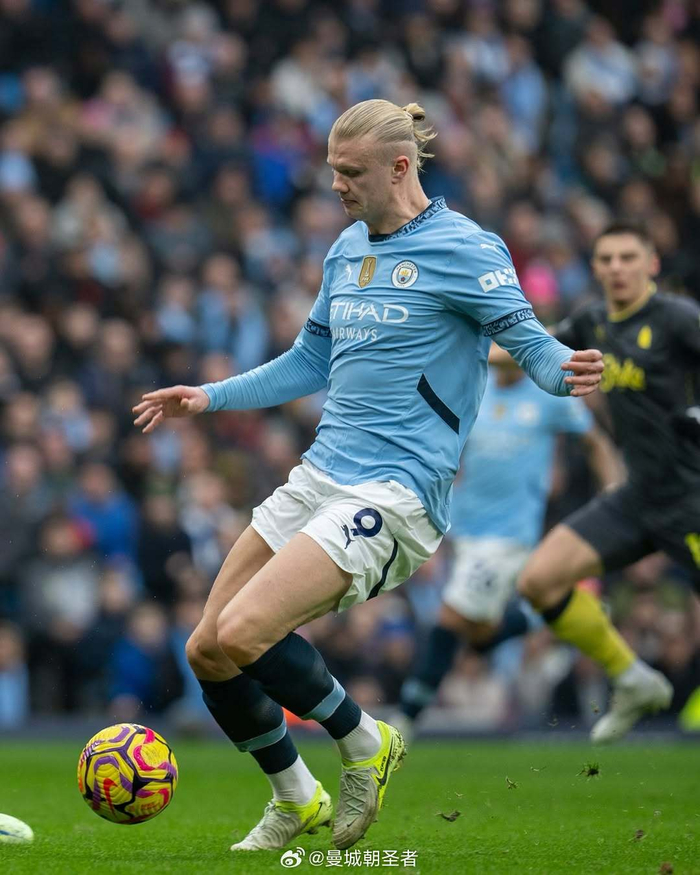 67岁意大利人神了：率罗马坐稳意甲榜首宝座,又率罗马胜欧联领头羊（67岁意大利老帅发威：率罗马稳居意甲榜首，又击退欧联领头羊）