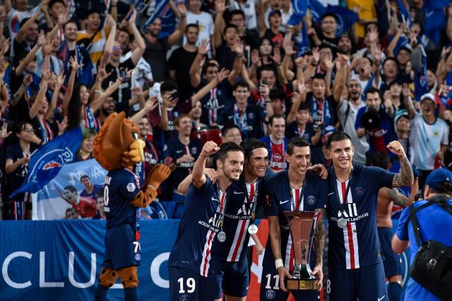 多特客战弗赖堡：吉拉西、小贝林厄姆首发，埃姆雷-詹出战（多特做客弗赖堡：吉拉西与小贝林厄姆先发，埃姆雷-詹登场）